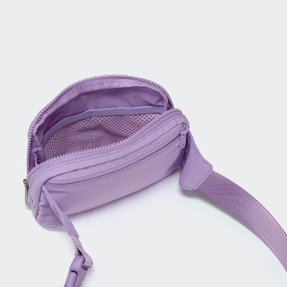 Lilac Large Nylon Belt Bag Fanny Pack with Adjustable Strap, Water-Resistant, Un - Picture 6 of 7